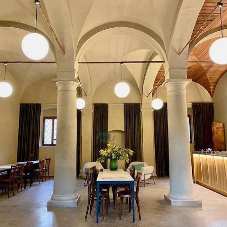 B&B Lo Scudaio Palazzo Marchionneschi Montescudaio Exteriör bild