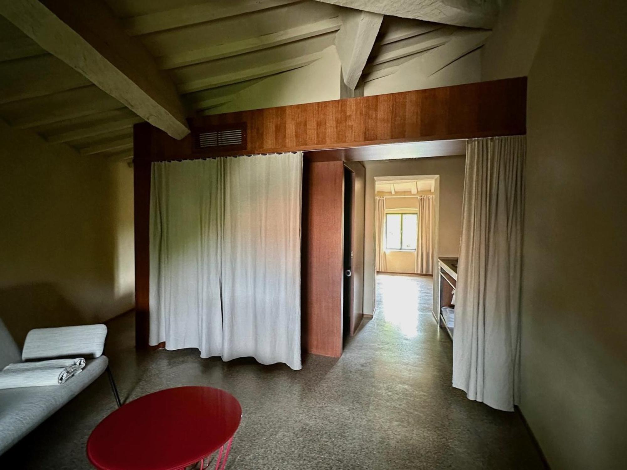 B&B Lo Scudaio Palazzo Marchionneschi Montescudaio Exteriör bild