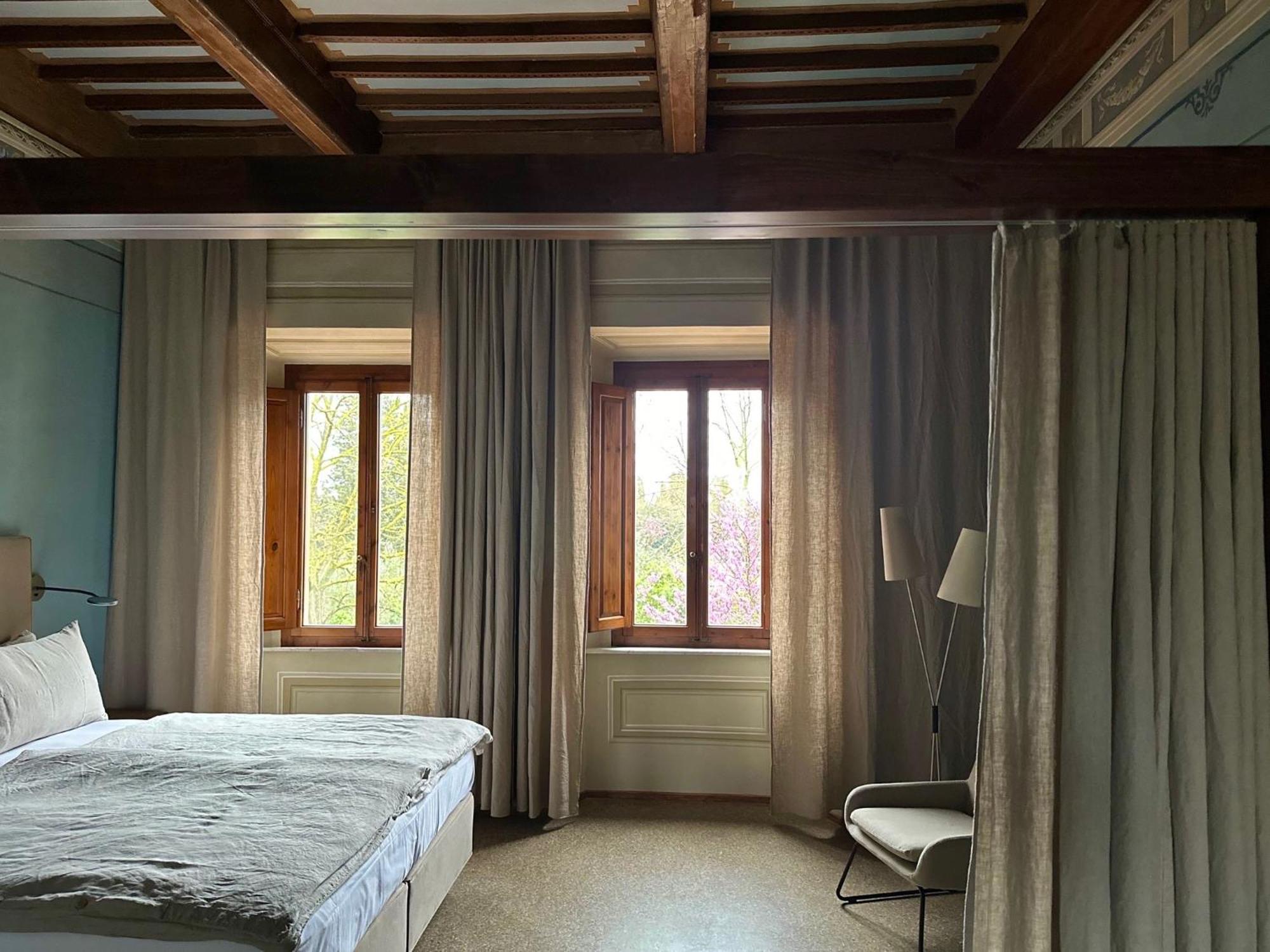 B&B Lo Scudaio Palazzo Marchionneschi Montescudaio Exteriör bild